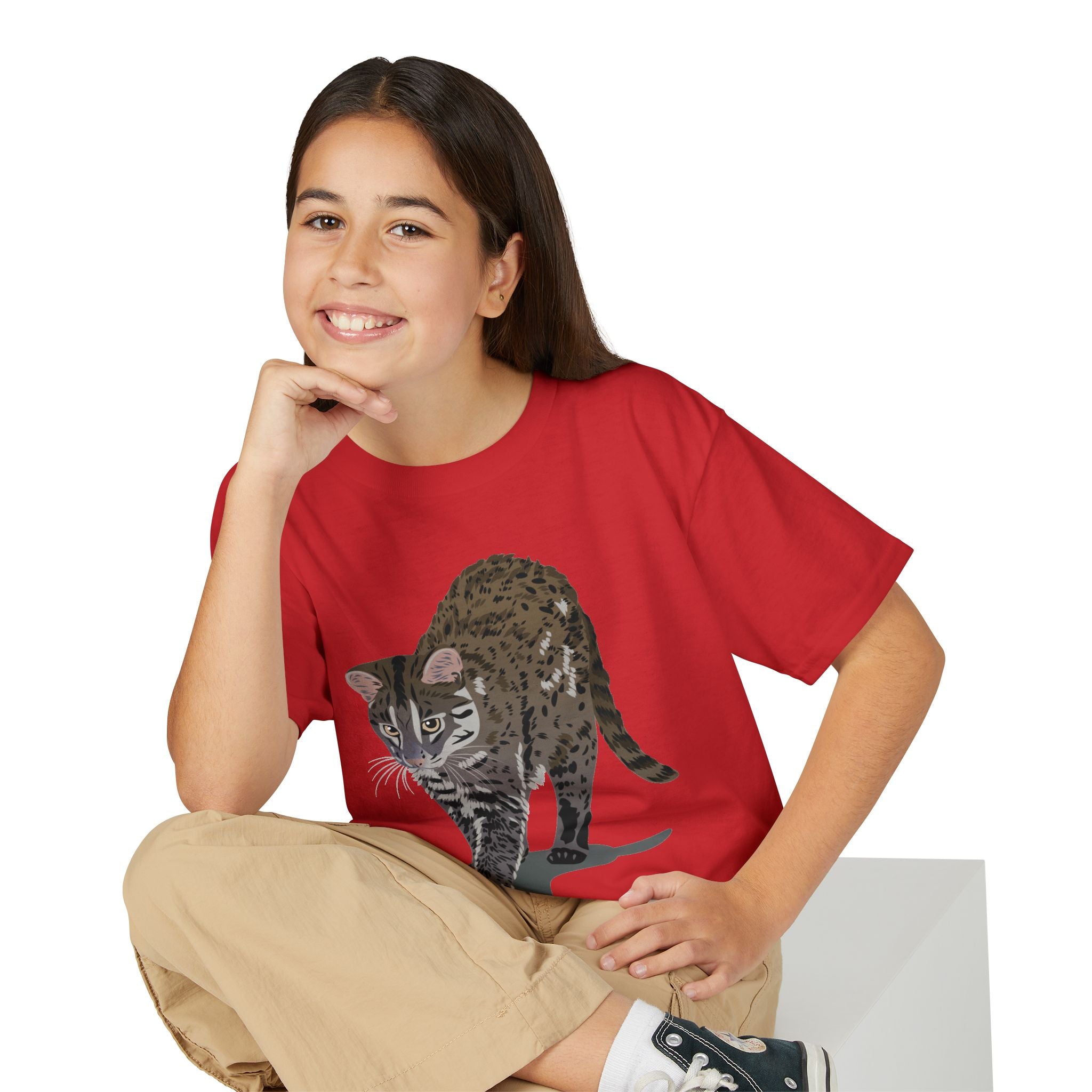 ユース猫Tシャツ — リアルな歩くタビー柄 キッズTee